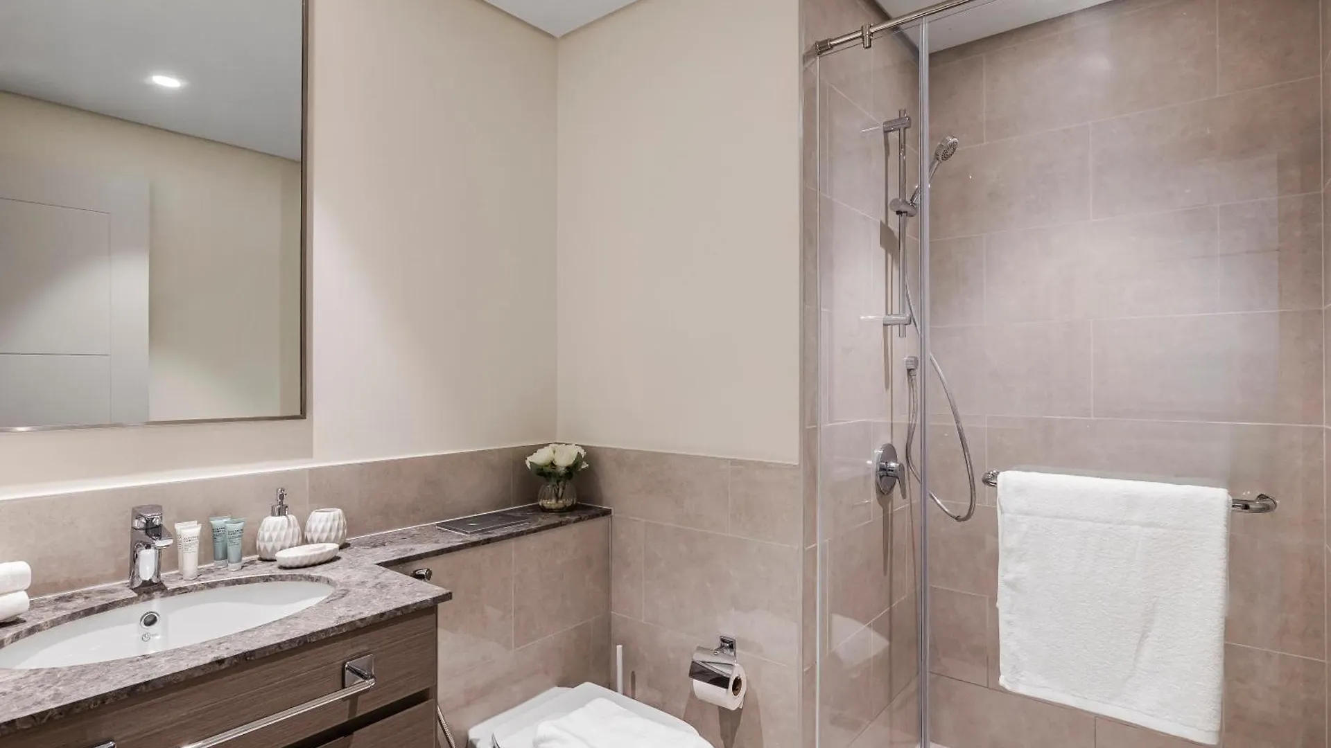 דובאי Downtown Luxury Stylish 1Br Apartment